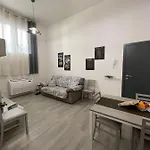 Da Lenny The Grey شقة