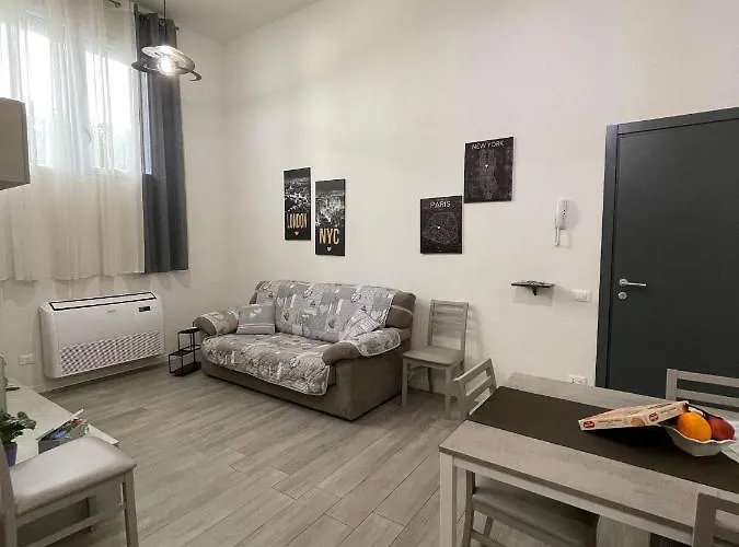 Da Lenny The Grey Apartment